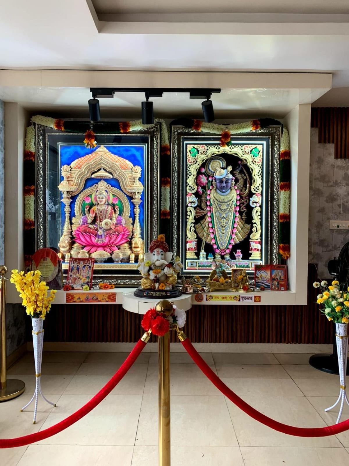 Hotel Lake View Grand Lucknow Buitenkant foto