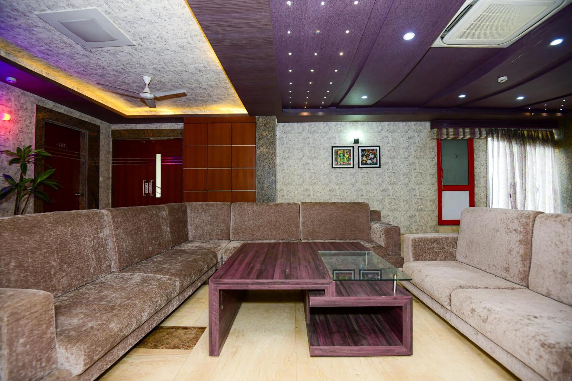 Hotel Lake View Grand Lucknow Buitenkant foto